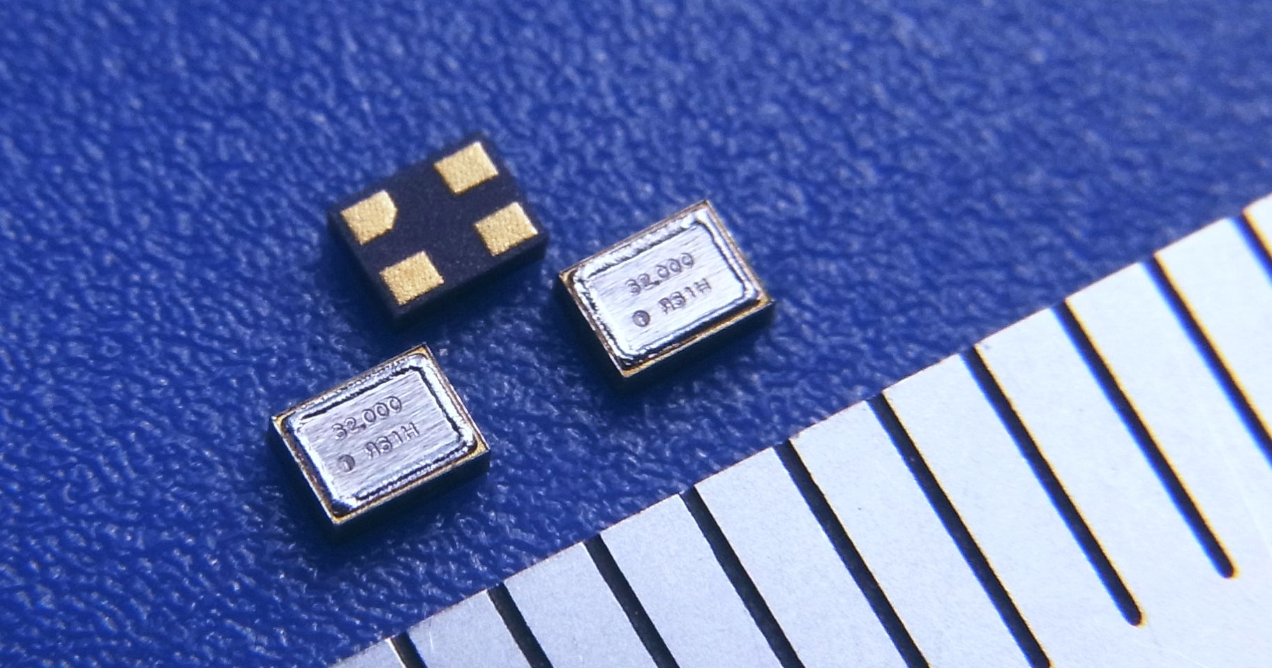 SMDクロック用水晶発振器(SPXO)『FCXO-07』