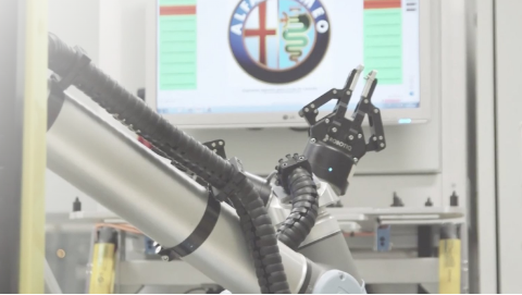 協働ロボット導入事例│付加価値が皆無の品質検査をロボットにお任せ