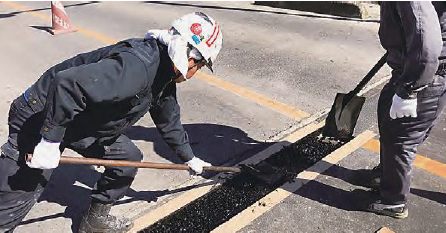 橋梁用埋設型ジョイント『ラバトップジョイント250MJ』