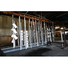 アルマイトとメッキの違い