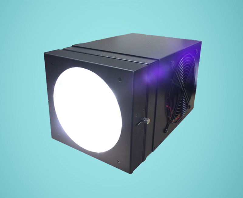 【美容業界向け】擬似太陽光照明『SOL-600-01T05』