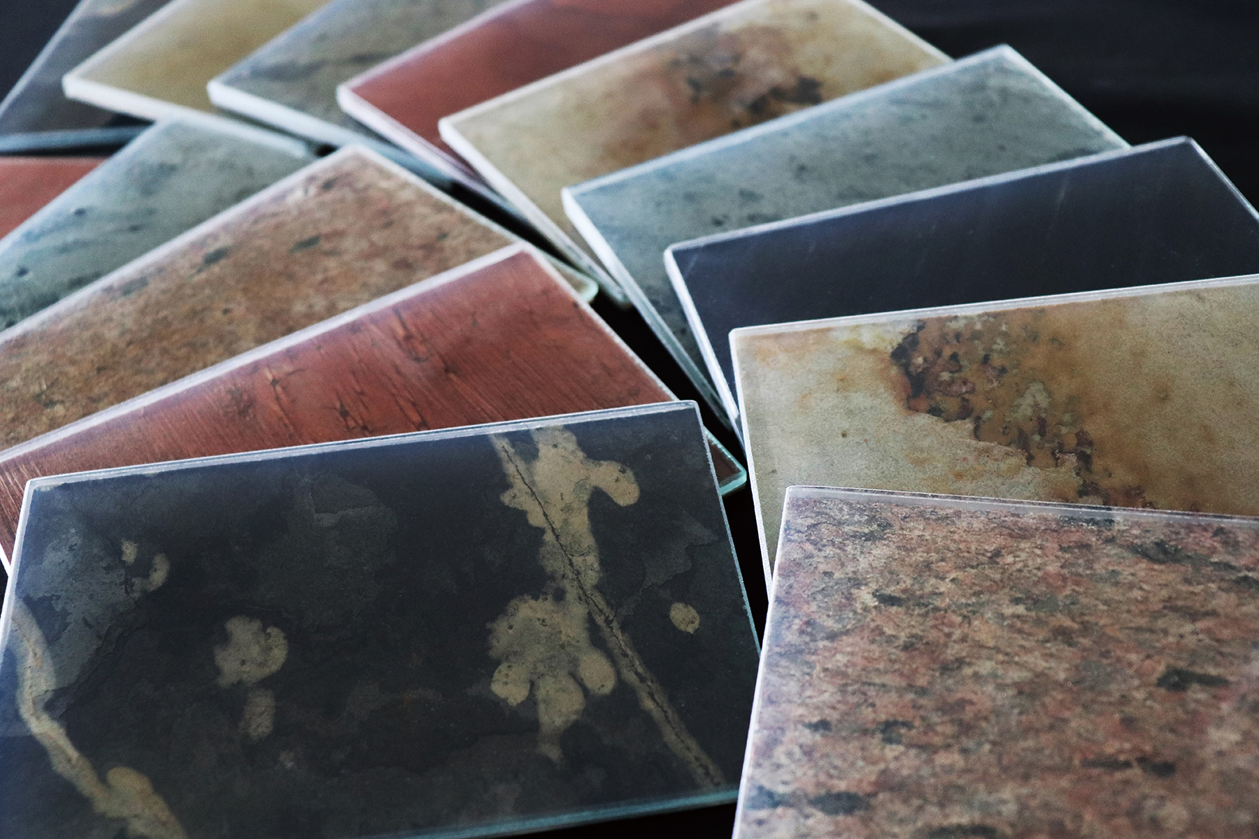 天然石合わせデザインガラス『Mystic Glass』 | 浜新硝子