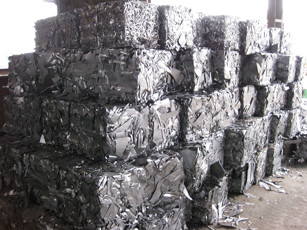 金属スクラップ　加工サービス