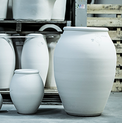 坩堝・耐火煉瓦　製造サービス