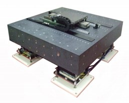 超高精度LMガイドステージ