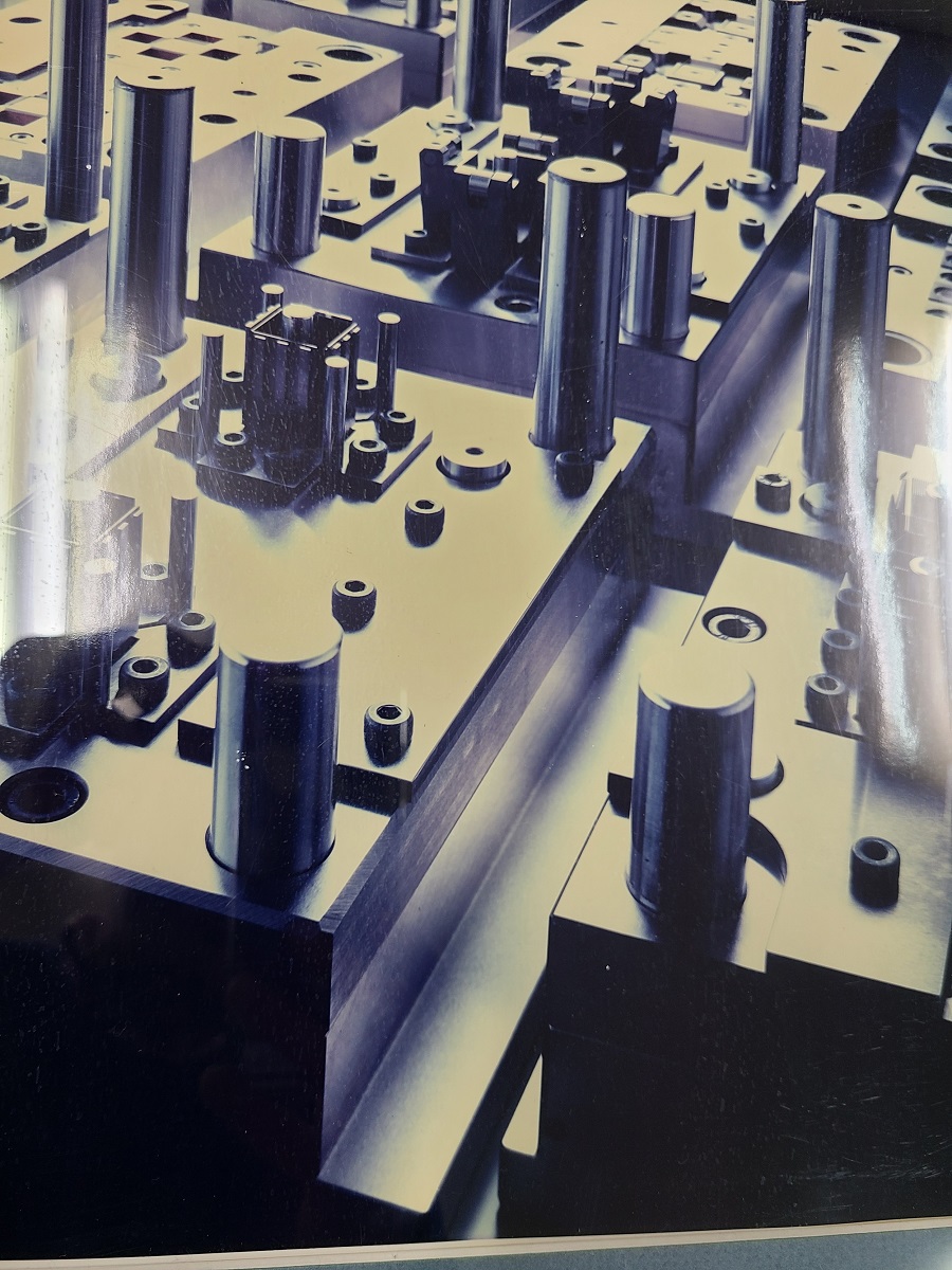 半導体、電子部品用金型