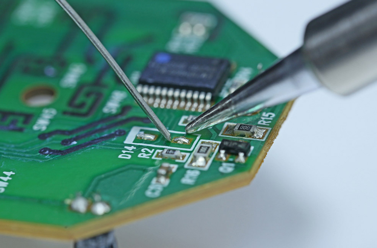 基板・ハーネス・アッセンブリー