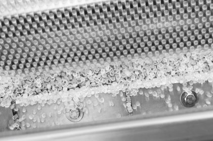 ロートフォーム造粒システム