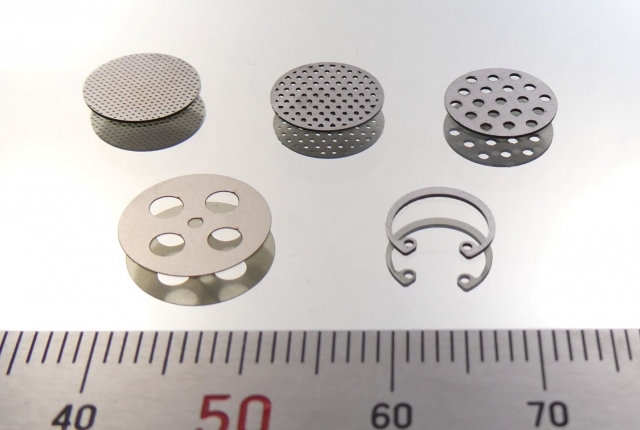 ファイバーレーザー加工品