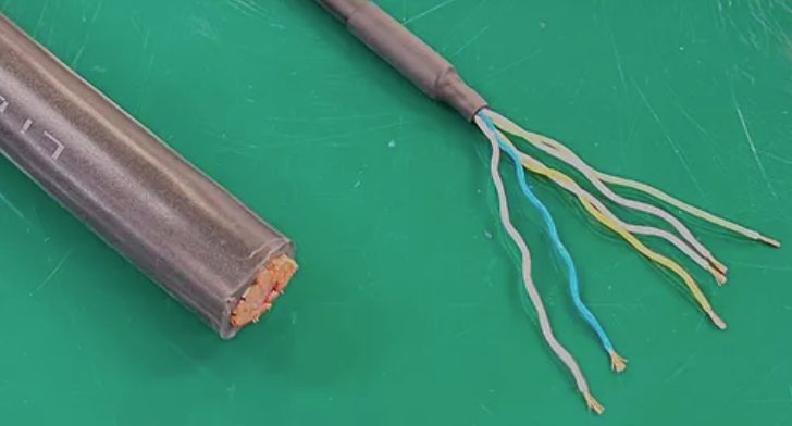 ワイヤーハーネス加工サービス