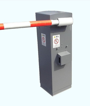 シンプルで汎用性の高い基本的なカーゲート「バー式カーゲート」