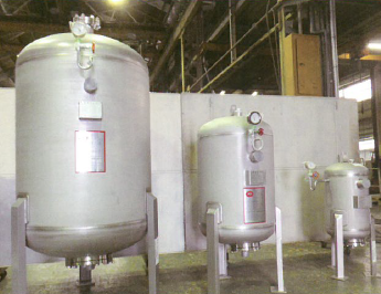 『密閉式膨張タンク』