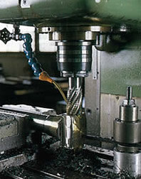長尺精密シャフト　受託加工サービス