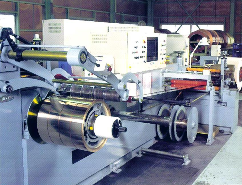 加工受託　精密スリッター加工