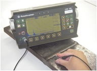 様々な金属材内部の検査をもっと手軽に！『超音波探傷試験』