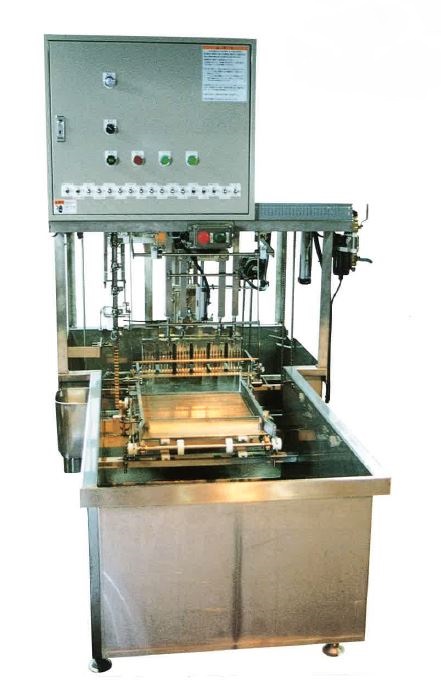 豆腐パック詰機『カットケーサーII』