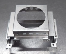 精密板金加工サービス