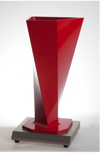 『仙台カップ国際ユースサッカー大会優勝トロフィー』