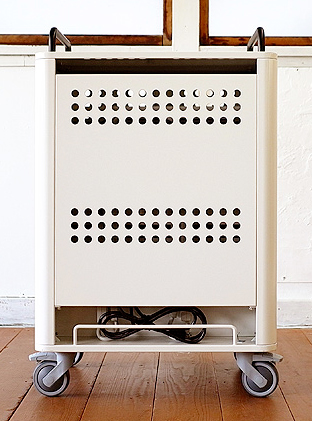 美品業務用哺乳瓶殺菌 紫外線 UVランプ 保管庫 さっきんくん 東ハ