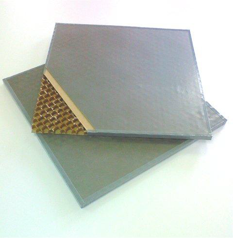 UHF帯RFID対応「通信領域安定化用電波吸収パネル」