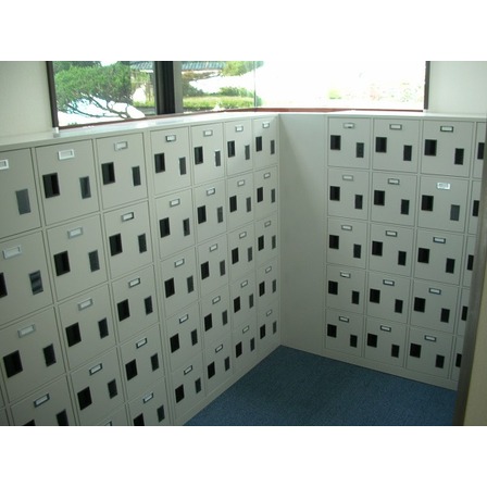 48.シューズロッカー（オーダーメイド）.jpg