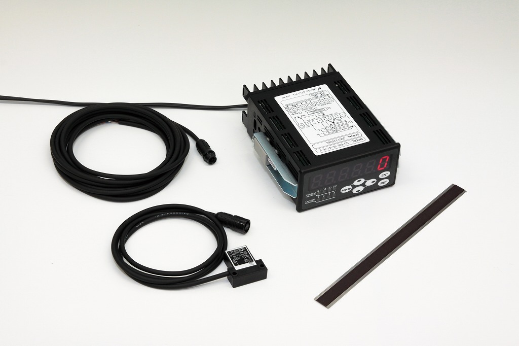 【医療機器向け】0.1mm表示器付きリニアエンコーダー