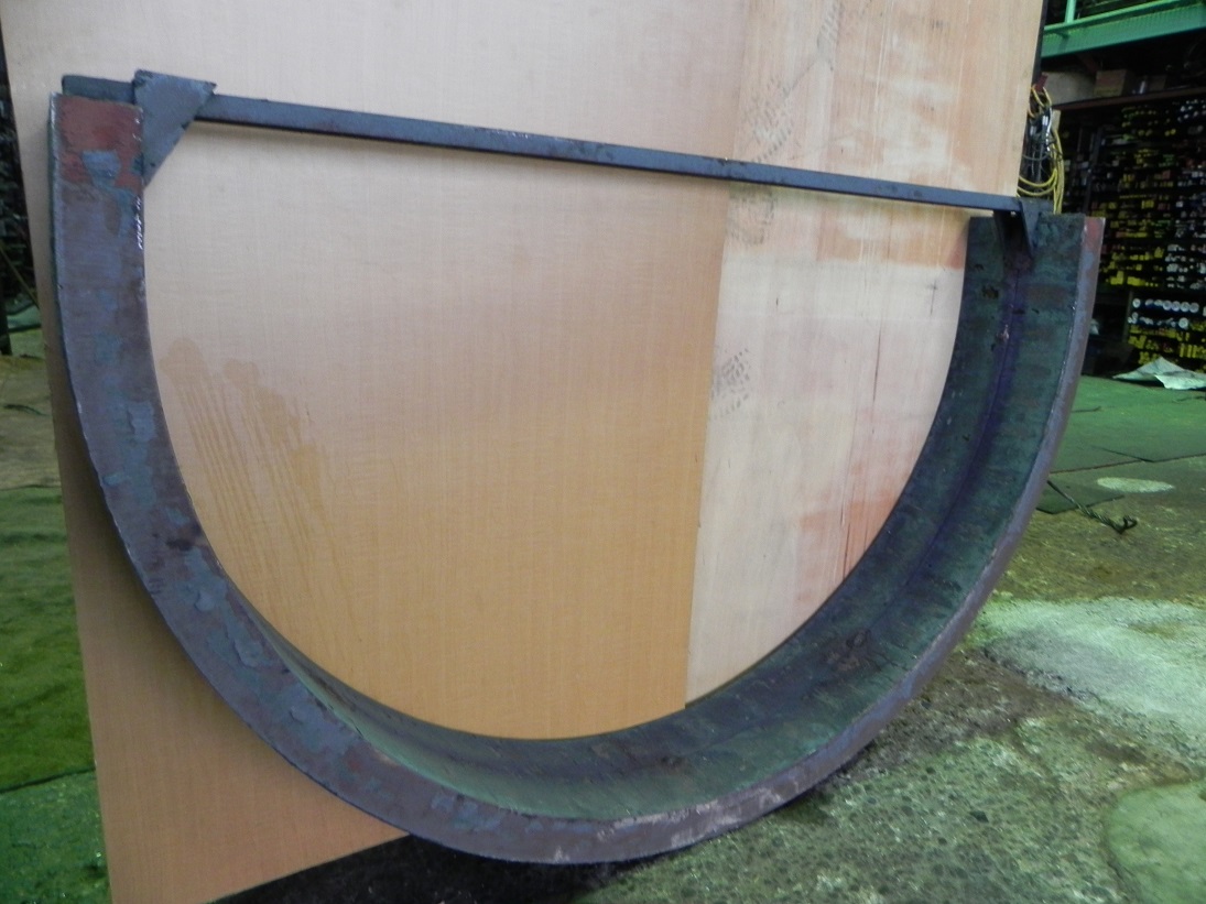 特殊鋼の曲げ加工