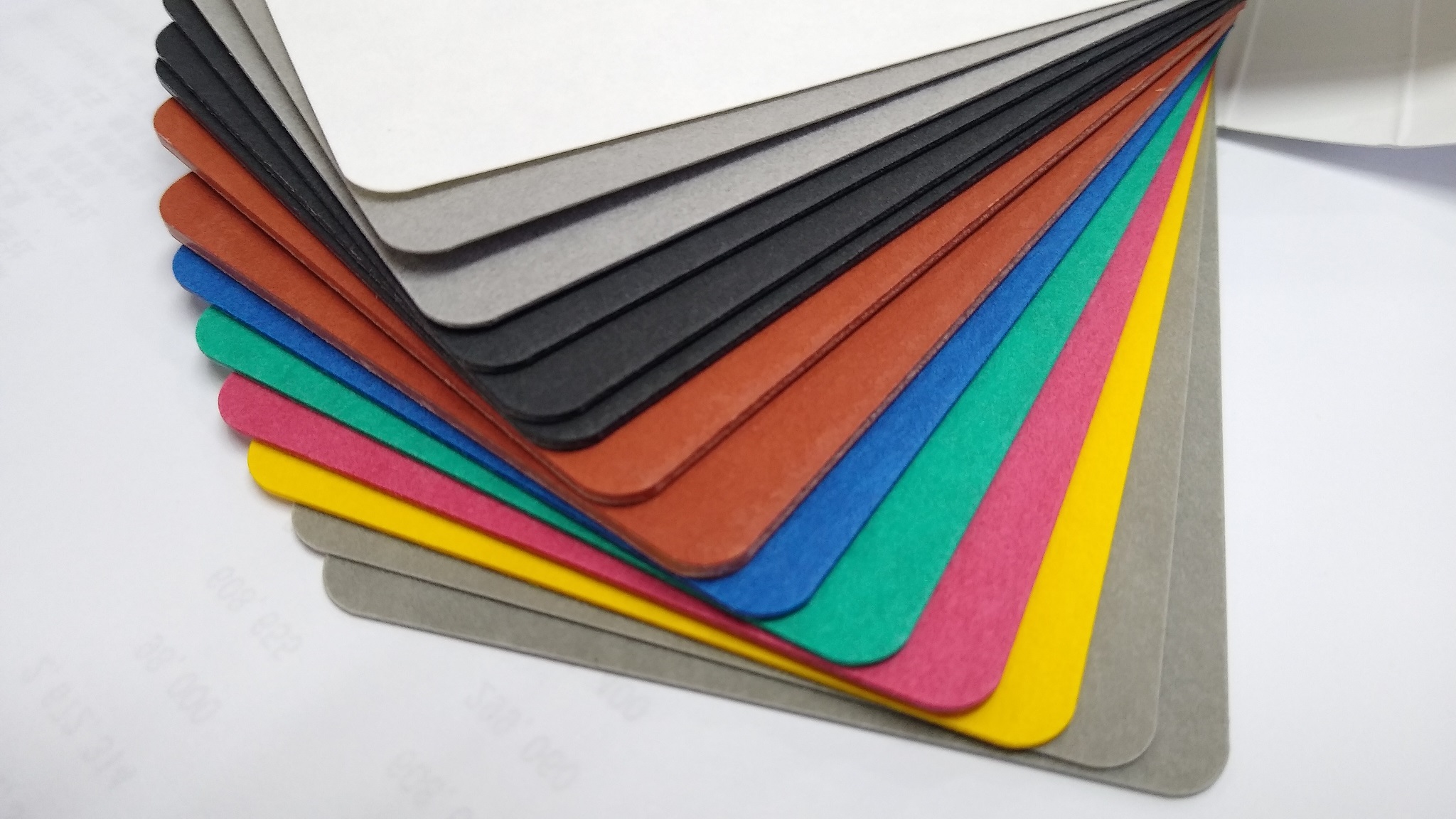 バルカナイズドファイバー 環境に配慮したCNF素材の絶縁シート