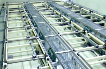 搬送機器（コンベア）