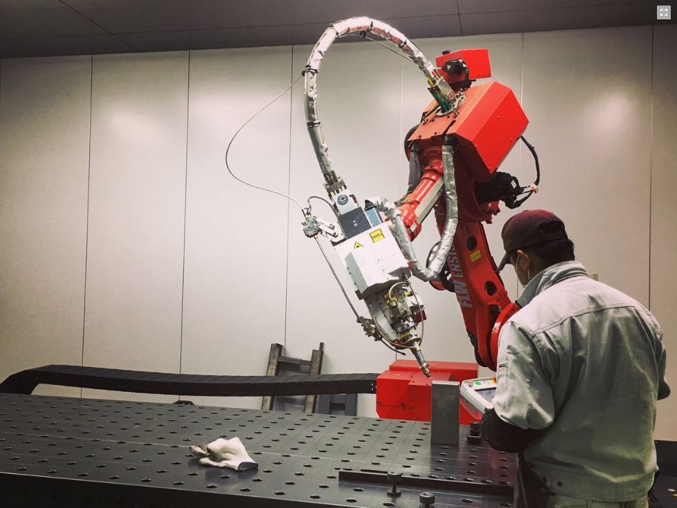 機械部品　塗装サービス