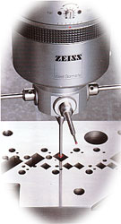 超精密プレス金型　製作サービス