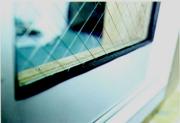 アルミサッシ等の窓枠に！『難燃性焼結ガスケット』