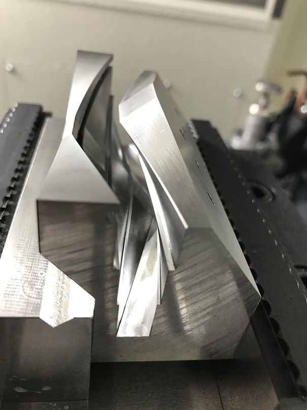 金属加工サービス