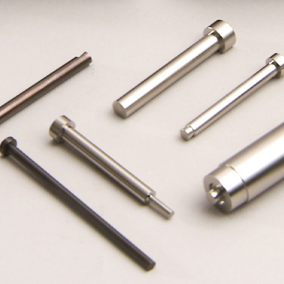 【自動車業界事例】金型部品の離型表面処理 強い非粘着コーティング