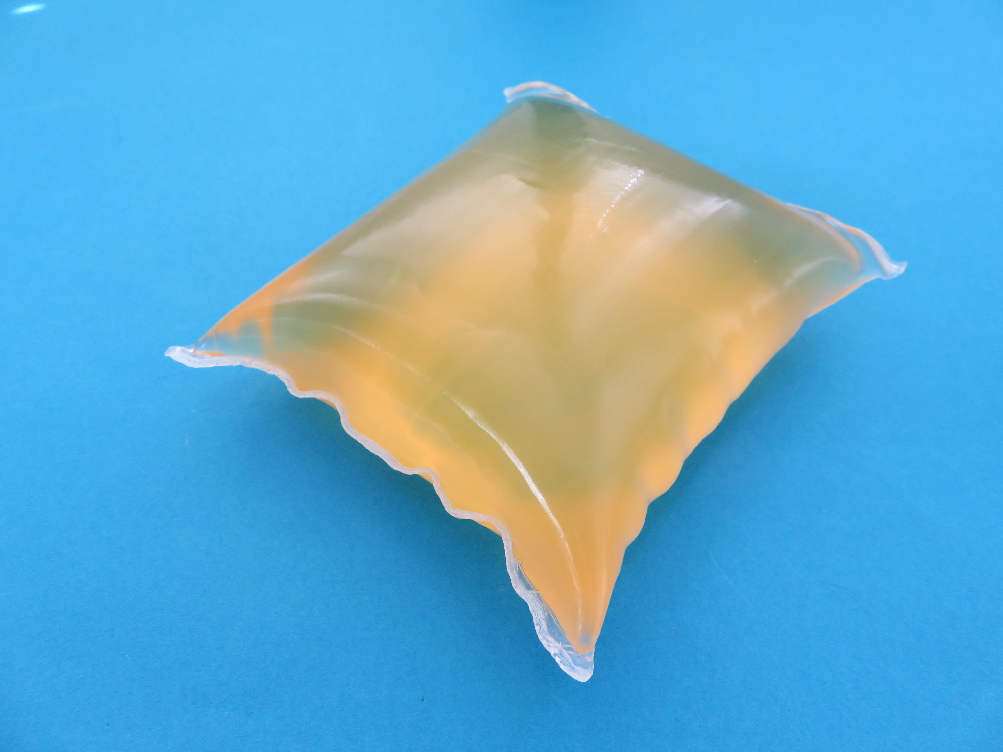 『粘着加工用ホットメルト接着剤』 モレスコメルトＢＭ－５４６Ｚ