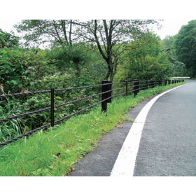 道路安全関連製品『ガードケーブル／ガードレール／ガードパイプ』