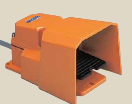 フットスイッチ（産業用3ポジションタイプ） SFMS-2TP | 国際電業