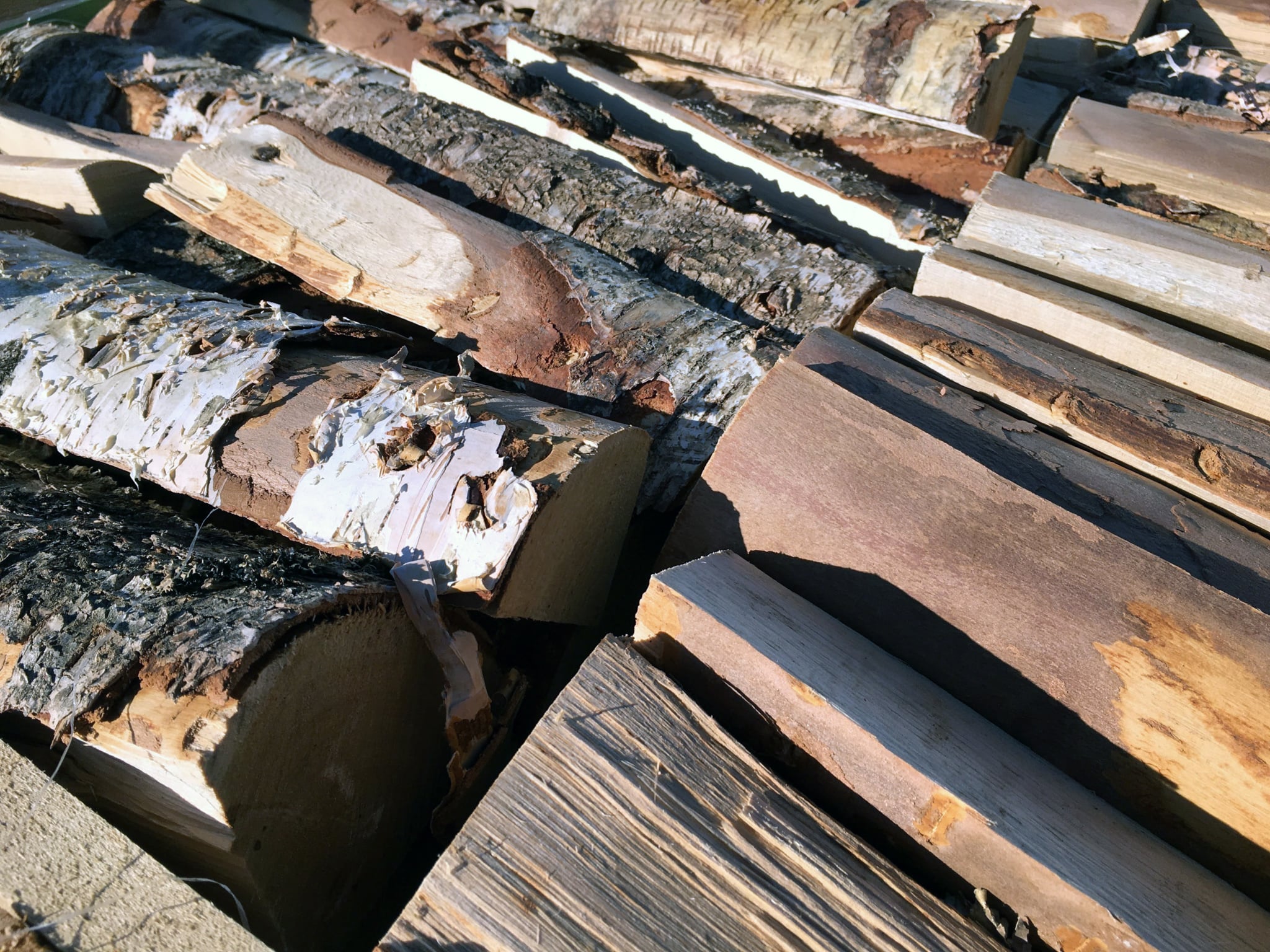 北欧産　白樺薪【薪ストーブ、焚火、オブジェ、ディスプレイに！】