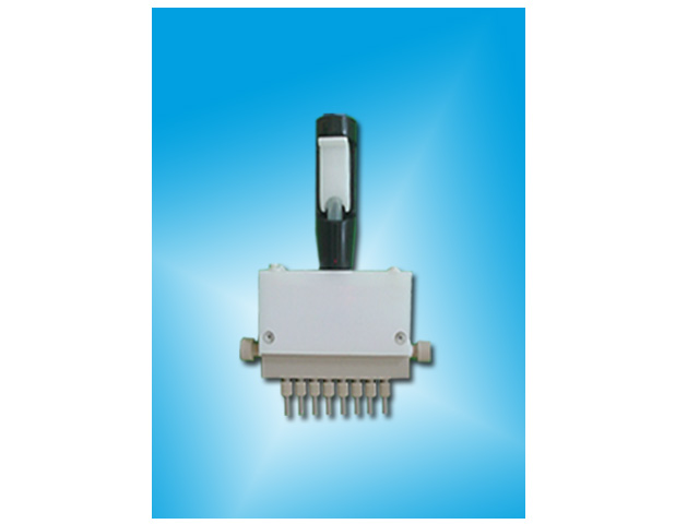 洗浄液重力落下方式のELISA洗浄用８連ノズル　イムノノズル８