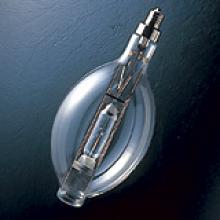 事業内容　漁業用照明　メタルハライド（船上ランプ）