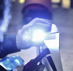 板金加工・精密板金・長尺加工　会社案内