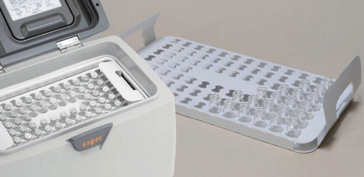 超低温対応ケース・トレー