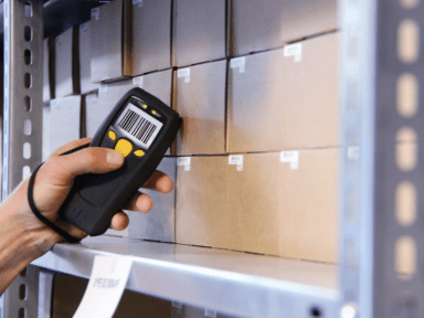 医薬品業界| ハンディ端末活用で賞味期限切れ製品出荷を99％防止