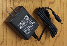 高品質 スイッチングACアダプター　在庫限り品