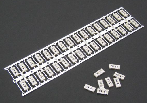 【事例紹介】フープ形状の成形技術（インサート成形）