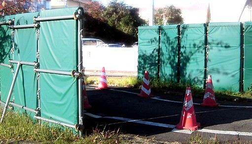 安全対策用の衝撃吸収「マット・クラッシュパッド」 | ストライダー社