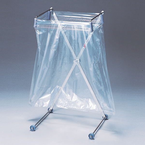 袋の脱着がワンタッチ！折り畳みができるゴミ箱『エックスハンガー