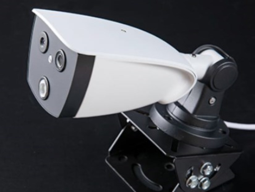 高速多人数温度計測カメラ