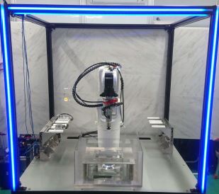 《片手でできる磨き作業を自動化！》 平面磨きロボット