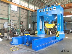 移動式油圧プレス『NPRタイプ』